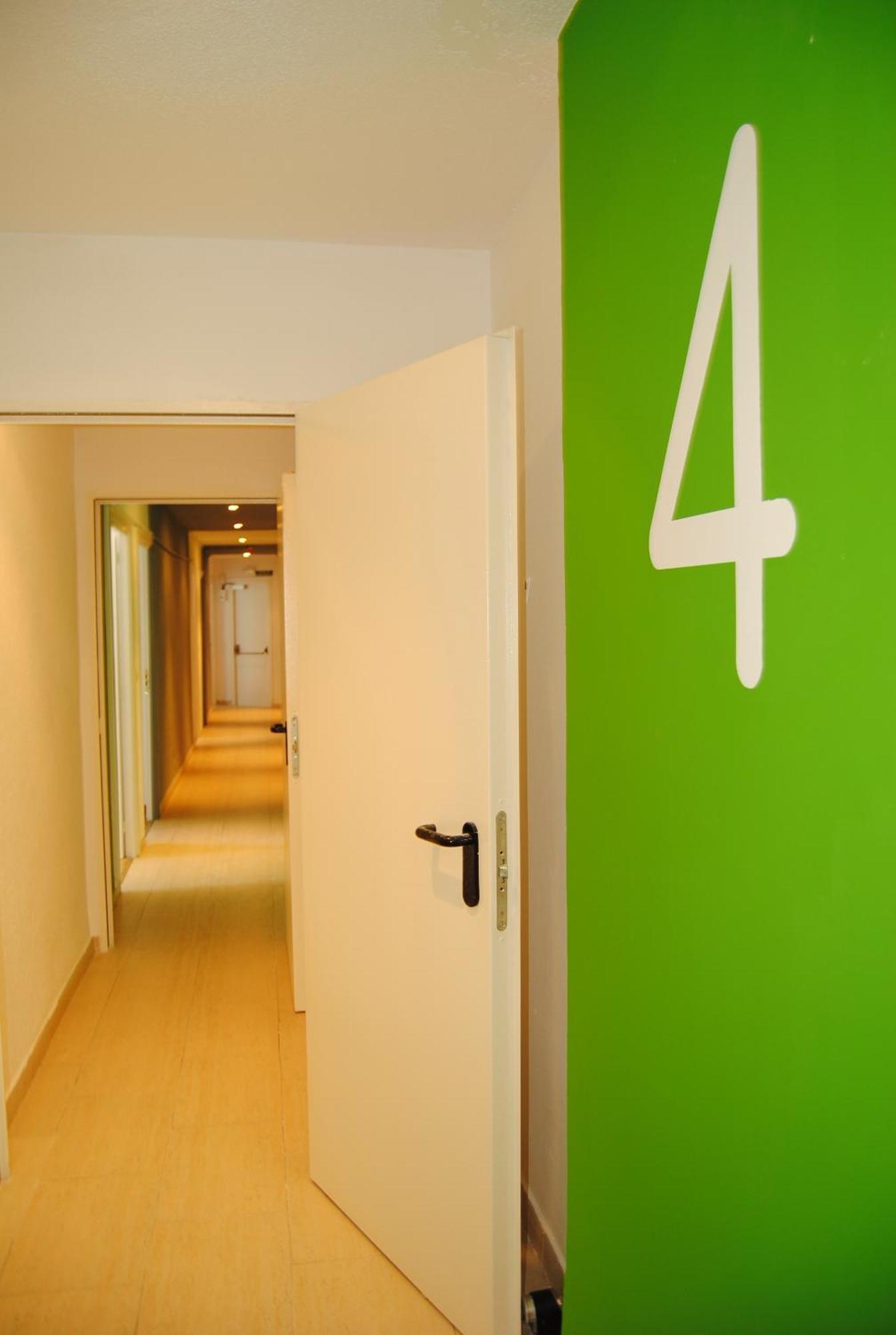 Hostel Euromadrid Exteriér fotografie