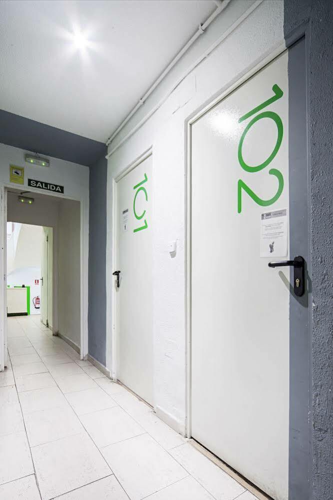 Hostel Euromadrid Exteriér fotografie